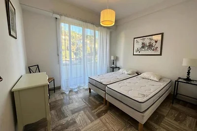 Apartment mit 2 Schlafzimmern und Meerblick