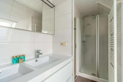 Charmante Villa mit Sauna am Wasser