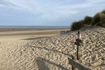 Schöne Wohnung in Bray-Dunes mit einer...