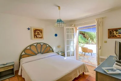Villa a Les Issambres con piscina