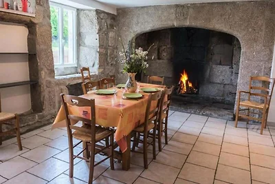 Cottage in Bacon met Wandelpaden dichtbij