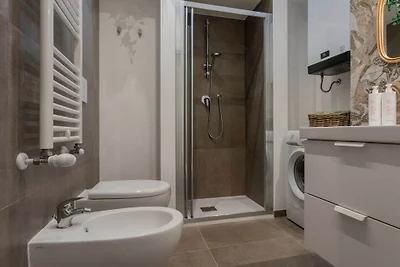 Regina Margherita 68 - Einaudi Apartment