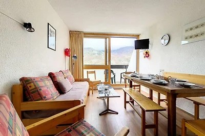 Helle Maisonette-Wohnung · Direkt an der Pist...