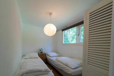 Schöne Feriensuiten im Wald mit Wellness