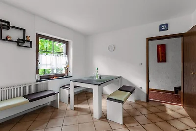 Ruhiges Ferienhaus in Nehren mit Garten