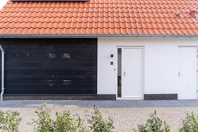 Luxe woning met tuin en parkeergelegenheid