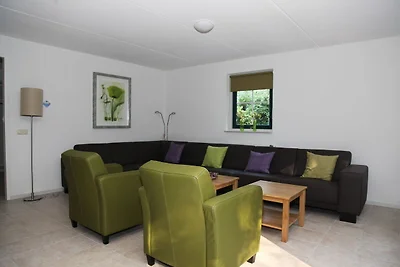 Komfortables Ferienhaus mit Geschirrsp.