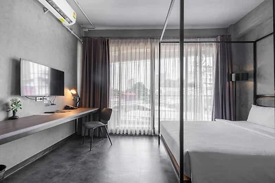 Superior Double Cozy | Bangkok City