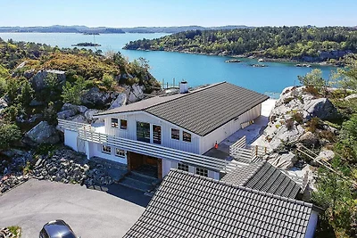12 persoons vakantie huis in Fitjar