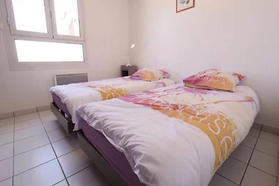 Apartment in Saint-Gilles am Yachthafen