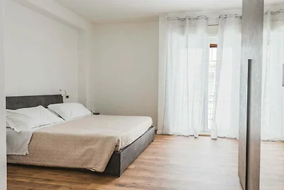 Ibiscus Apartment with Terrace