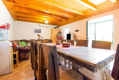 Casa vacanze a Seline con giardino