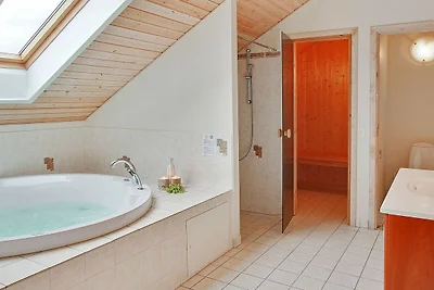 14 Personen Ferienhaus in Idestrup-By Traum