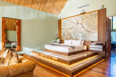 Lussuosa Royal Suite nel cuore di Koh Samui