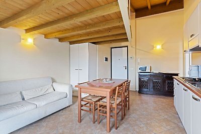 Luxurious Holiday Home in Manerba del Garda w...
