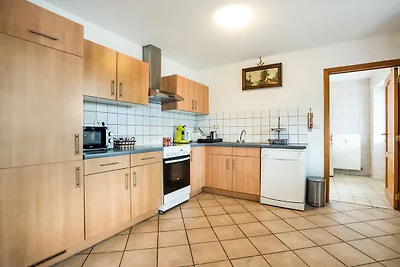 Grazioso cottage a Waimes vicino a...