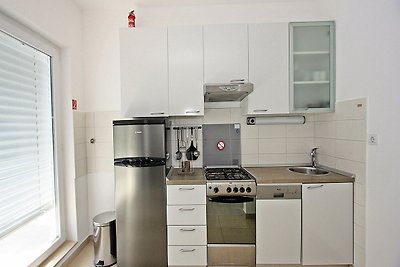 Apartments Tomy - One Bedroom Apartment with ...