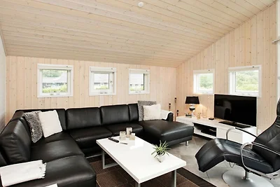 6 Personen Ferienhaus in Ansager-By Traum