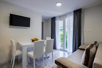 Casa mobile a Banjole con spiaggia sul mare