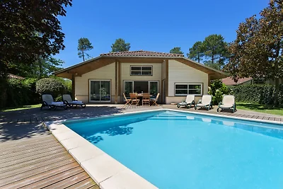 Villa mit Garten in der Nähe von Etang de...