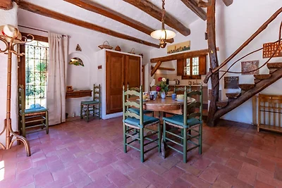 Villa a Palafrugell con giardino