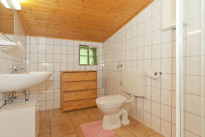 Idyllische studio nabij Kaifenheim vlakbij he...