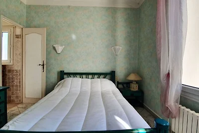 Maestosa villa a Homps con piscina privata