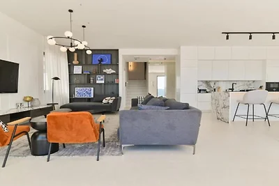 Villa Olive - Five bedroom Villa with Terrace...