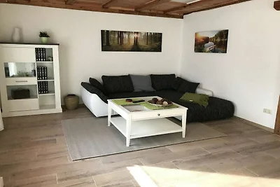 Schönes modernes Ferienhaus am See