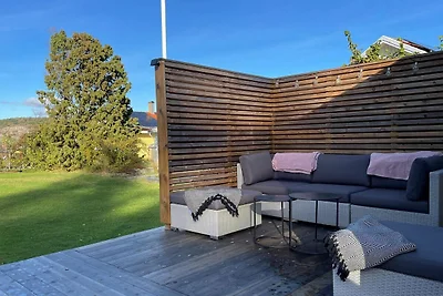 5 Personen Ferienhaus in HÅLTA