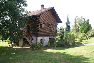 Chalet in Hommert mit Garten