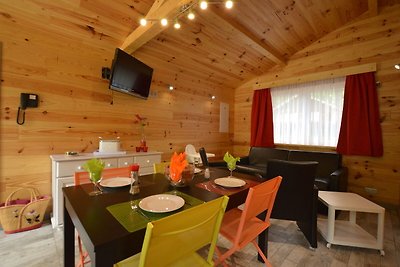 Accogliente chalet con giardino privato a...