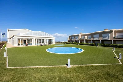 Wohnung in Lagos mit Golf und Spa