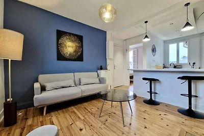 The Blue Revol Renoviert Voll ausgestattet