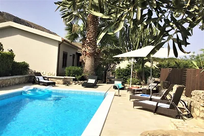 Schöne Villa, Castellammare