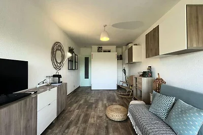 Apartment in Sablettes am Strand