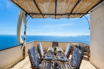 Casa a Praiano con piscina e vista Capri