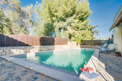 House with pool near the beach