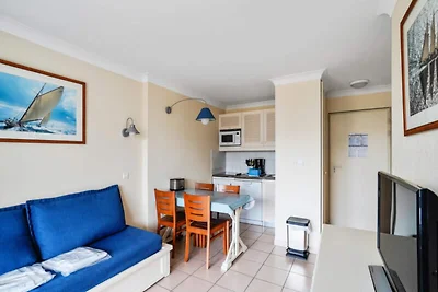 Marineblaue Residenz mit zwei Zimmern