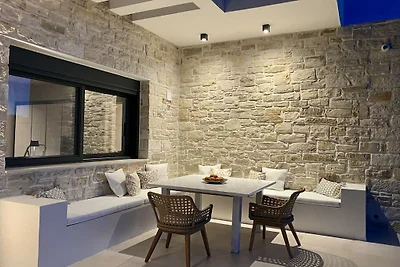 Villa in Kamilari mit Schwimmbecken