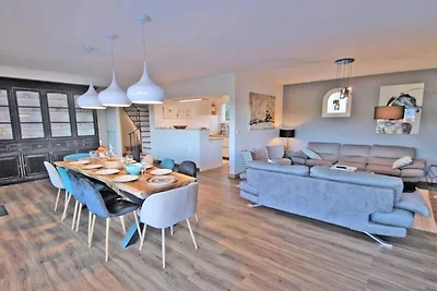 Häuser & Villen für 8 Personen