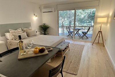 Ferienhaus mit einem Zimmer und Pool