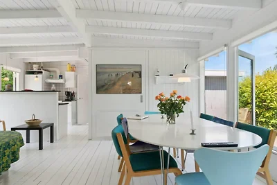 6 Personen Ferienhaus in Dronningmølle