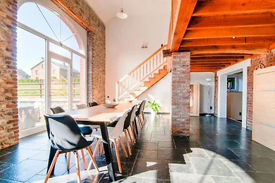 Elegante casa vacanze a Burnenville Belgio