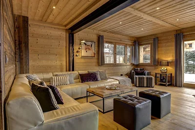 Chalet with Sauna & Hot Tub near Chamonix...