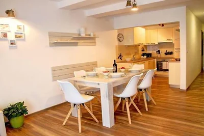 Stylish Retreat with BBQ and Modern Amenities...