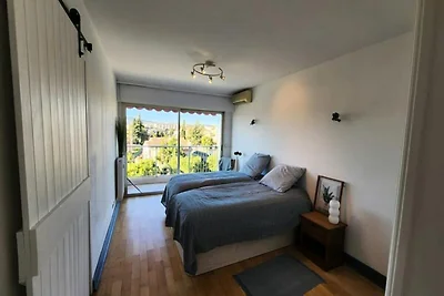 Appartamento ad Antibes con vista mare