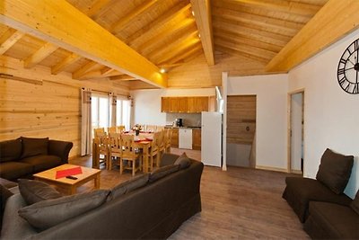 Stilvolles Chalet im hochgelegenen Les...