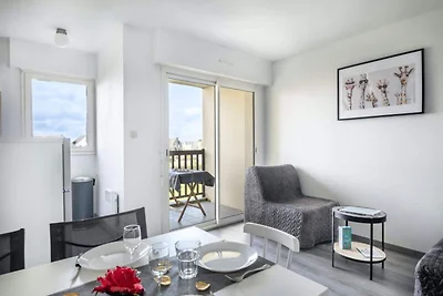 Apartment in Arzon mit Terrasse und Blick auf...