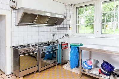 Spaziosa casa vacanze a Eifel con barbecue